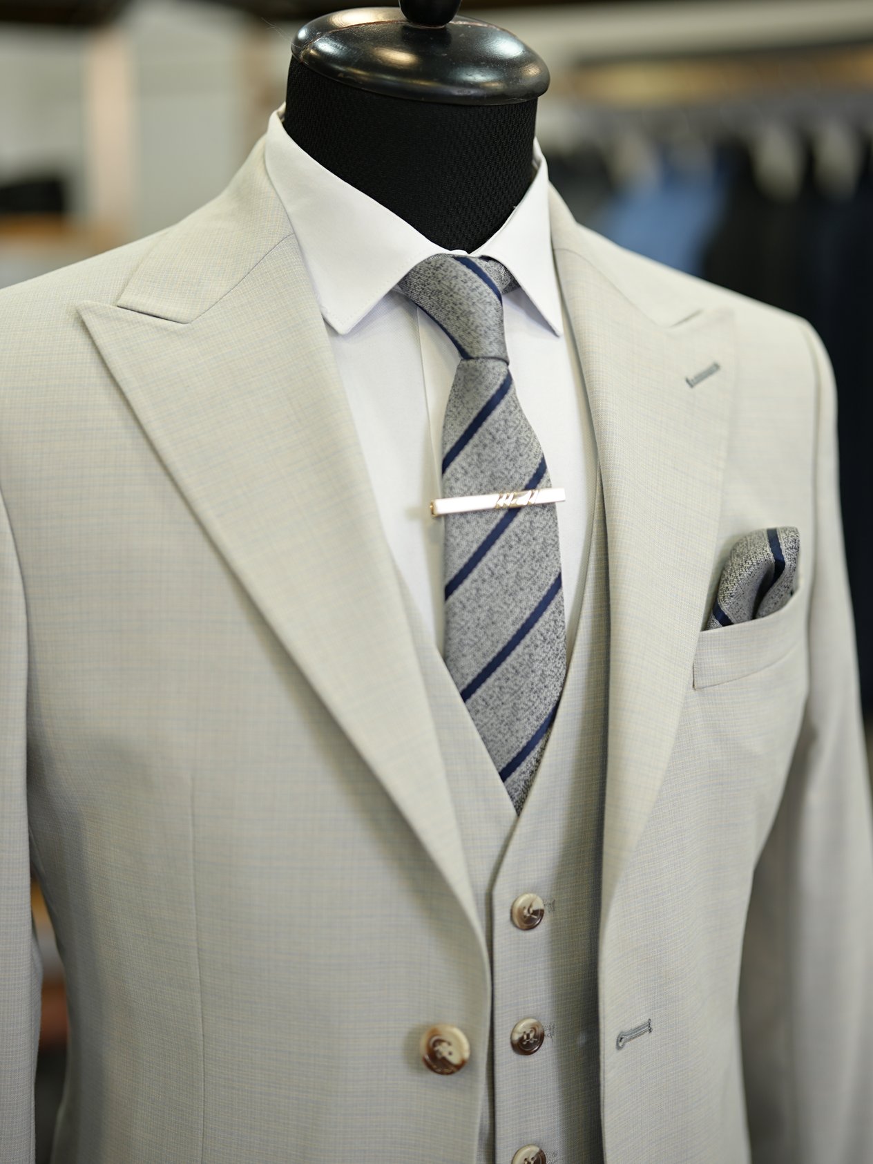 Erkek Takım Elbise Kırlangıç Yaka İtalyan Stil Slim Fit Ceket Yelek Pantolon - Açık gri