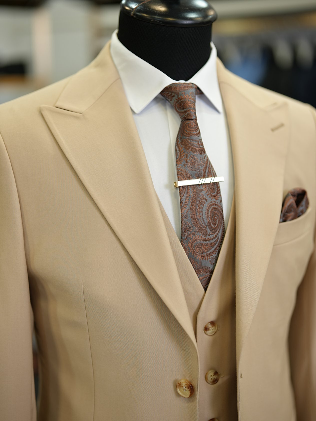 Erkek Takım Elbise Kırlangıç Yaka İtalyan Stil Slim Fit Ceket Yelek Pantolon - Krem