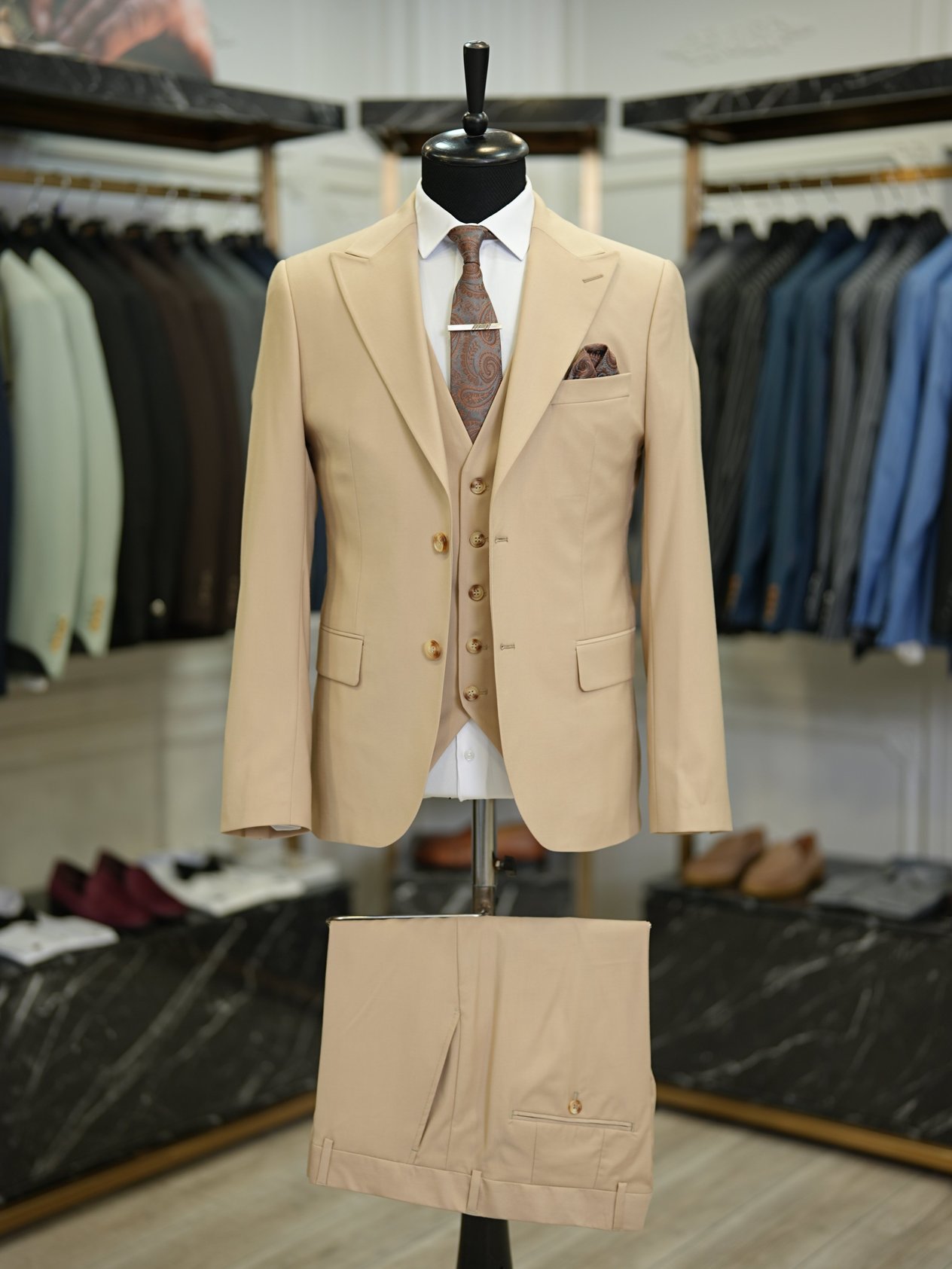 Erkek Takım Elbise Kırlangıç Yaka İtalyan Stil Slim Fit Ceket Yelek Pantolon - Krem