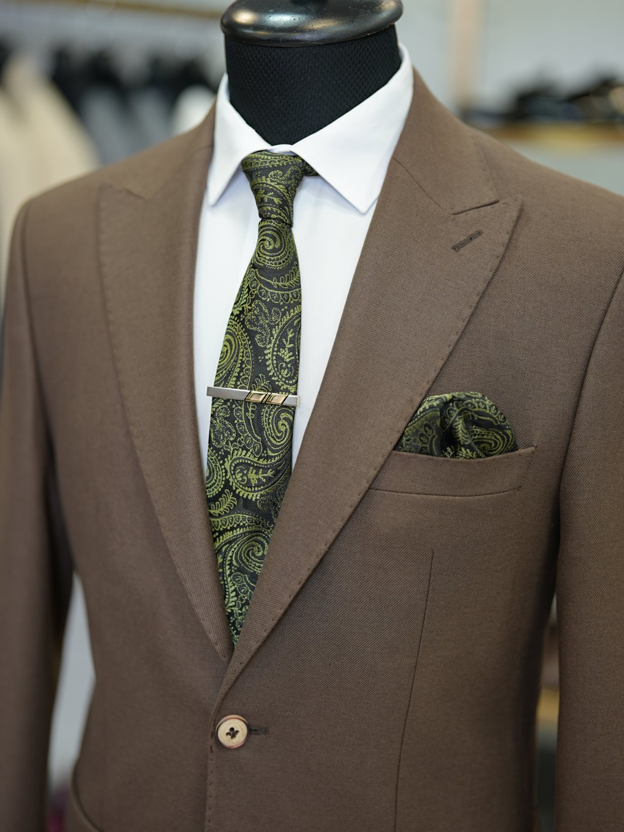 LuxuryYarım Astarlı Kırlangıç Yaka Punto Dikişli Torba Cepli Erkek Slim Fit İtalyan Stil Takım Elbise - Kahve