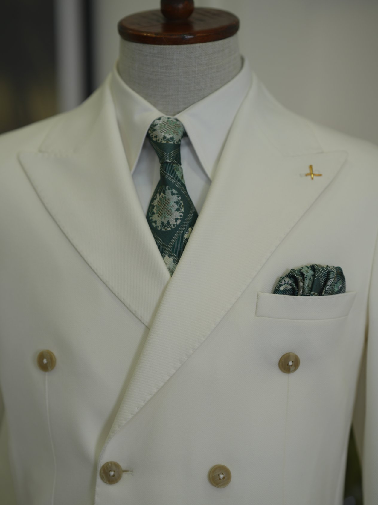 Premium Erkek Slim Fit İtalyan Stil Torba Cepli Punto Dikişli Astarsız Kruvaze Ceket-Beyaz
