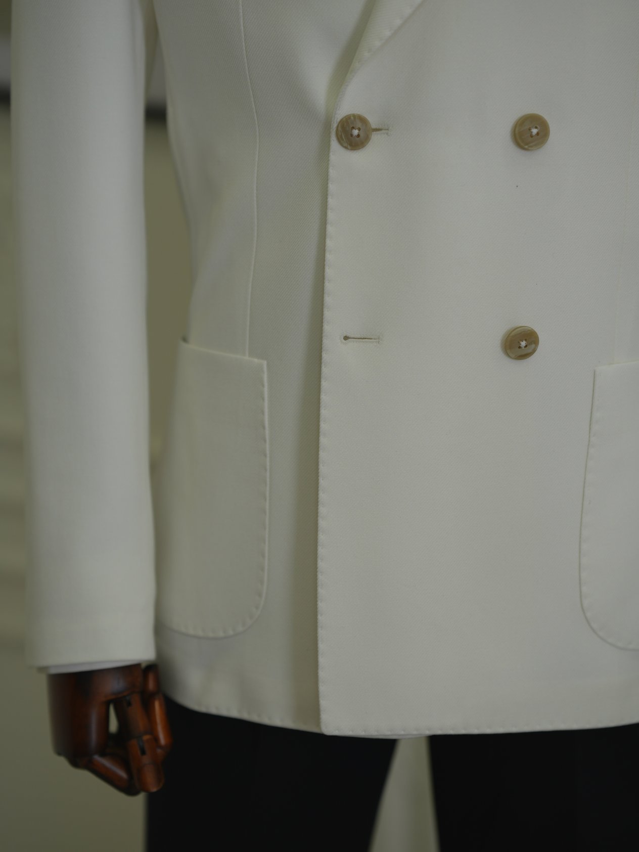 Premium Erkek Slim Fit İtalyan Stil Torba Cepli Punto Dikişli Astarsız Kruvaze Ceket-Beyaz