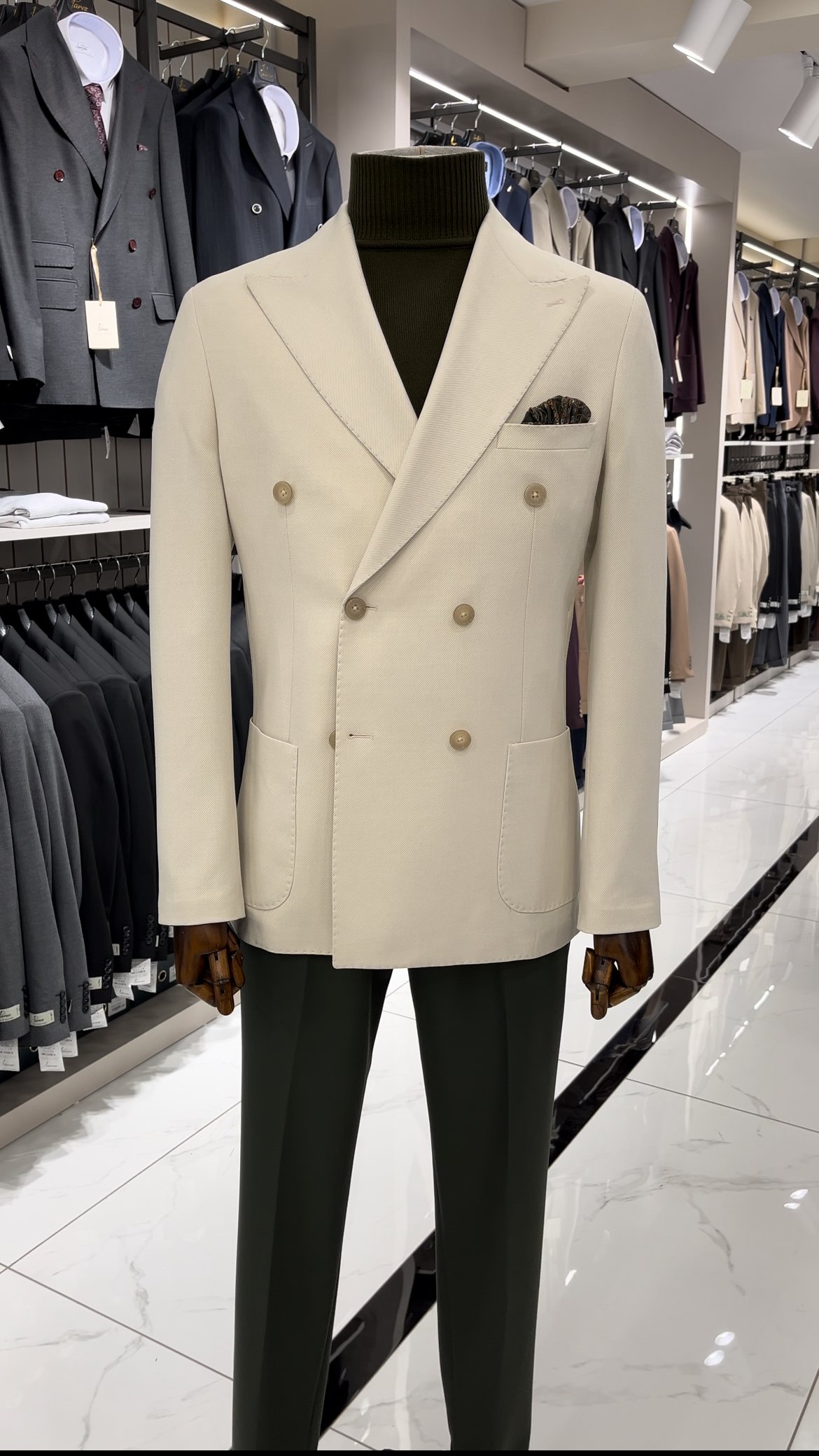 Premium Erkek Slim Fit İtalyan Stil Torba Cepli Punto Dikişli Astarsız Kruvaze Ceket-Bej