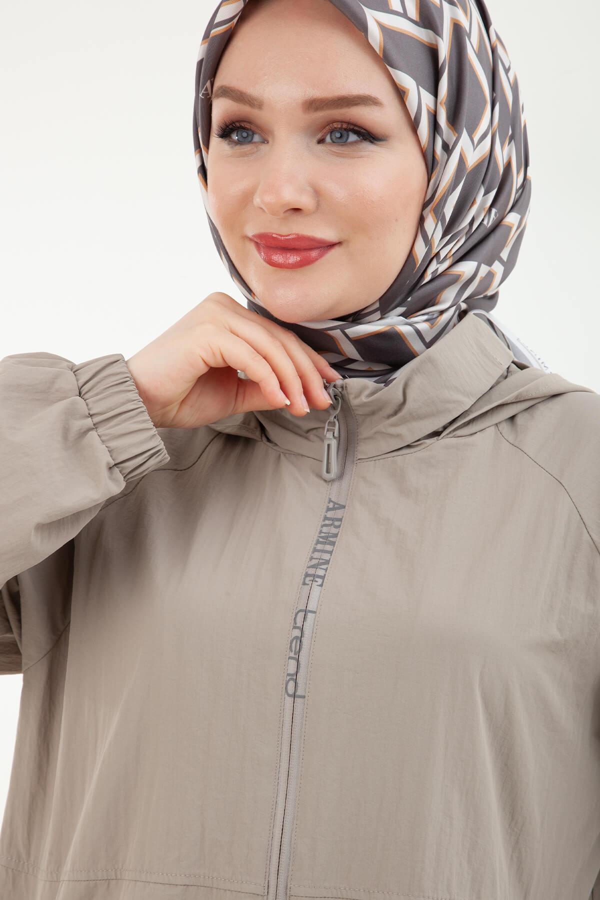 ARMİNE TREND Paraşüt Kumaşlı Kolları Lastikli Kapüşonlu Pardesü Bej 24YT514