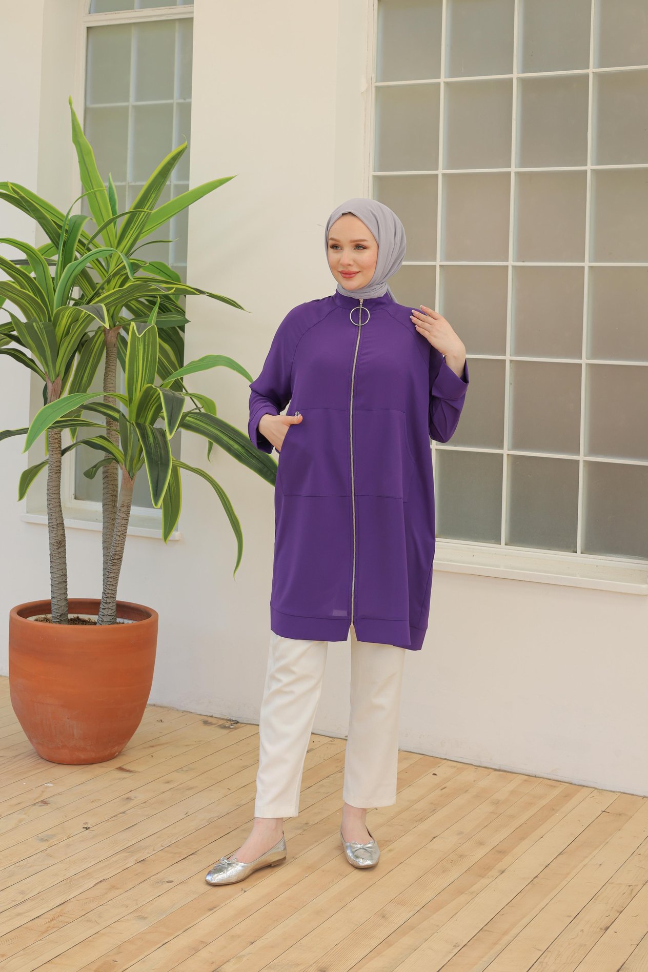 ARMİNE TREND İpek Krep Kumaşlı Sırtı Yıldızlı Fermuarlı Tunik Morcivet 24YT560