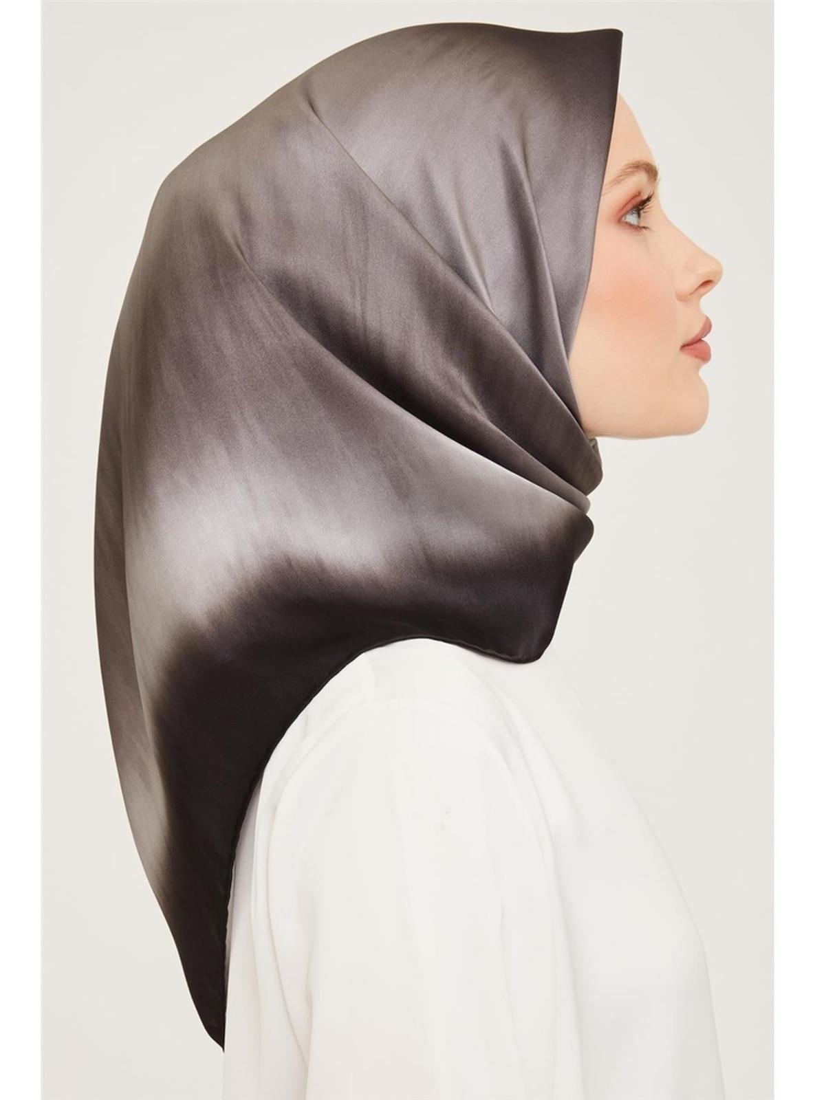 Armine Sura İpek Eşarp 23Ka9051 52