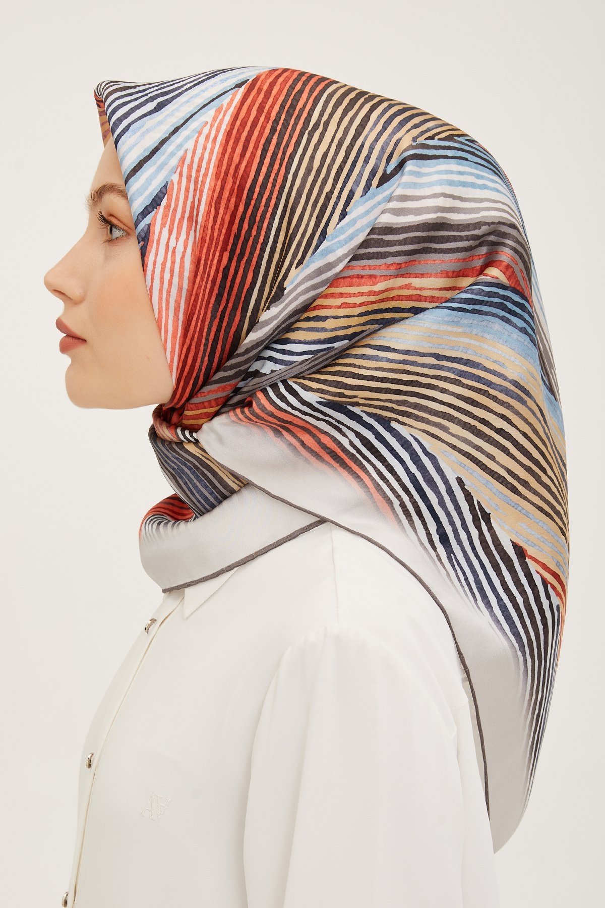 Armine Sura İpek Eşarp 23Ya8955 53