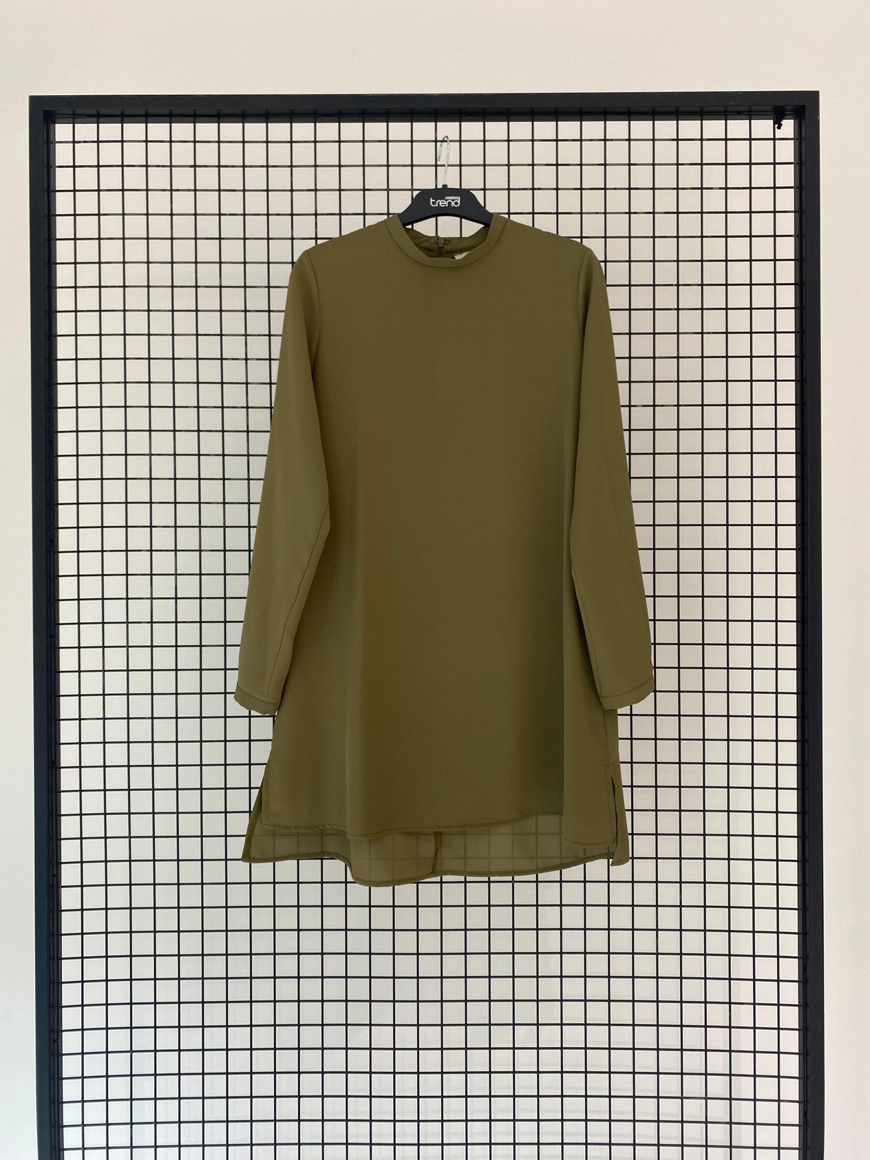 Armine TREND Asimetrik Kesim Kurtarıcı Tunik Yağ Yeşili 25YT411