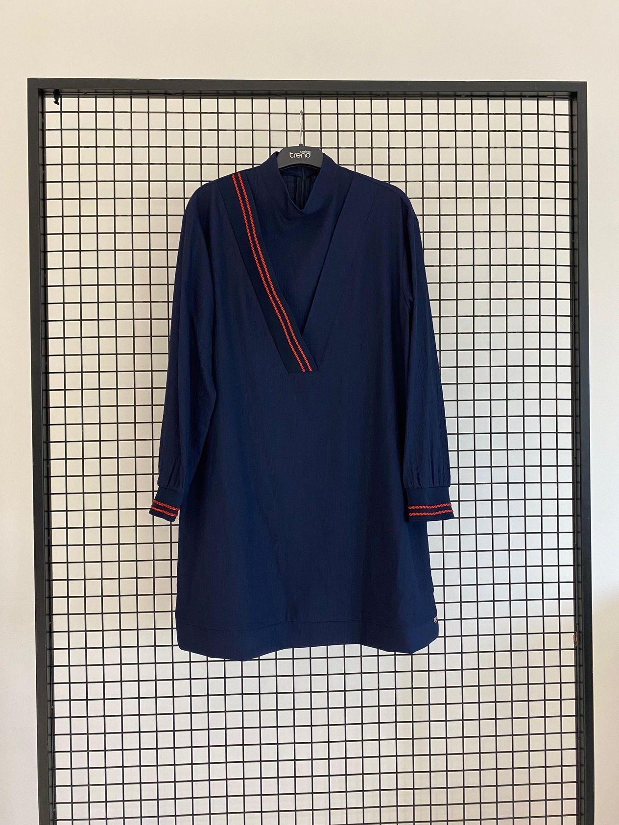 Armine Trend Yaka Çapraz Ribanalı Tunik Lacivert 25YT4143