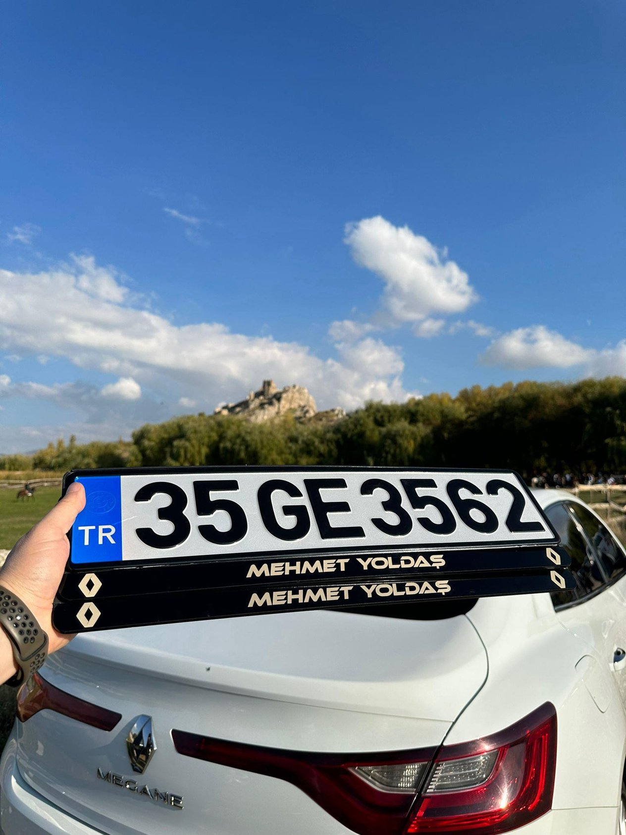 Araç Logolu Kişiye Özel Plakalık