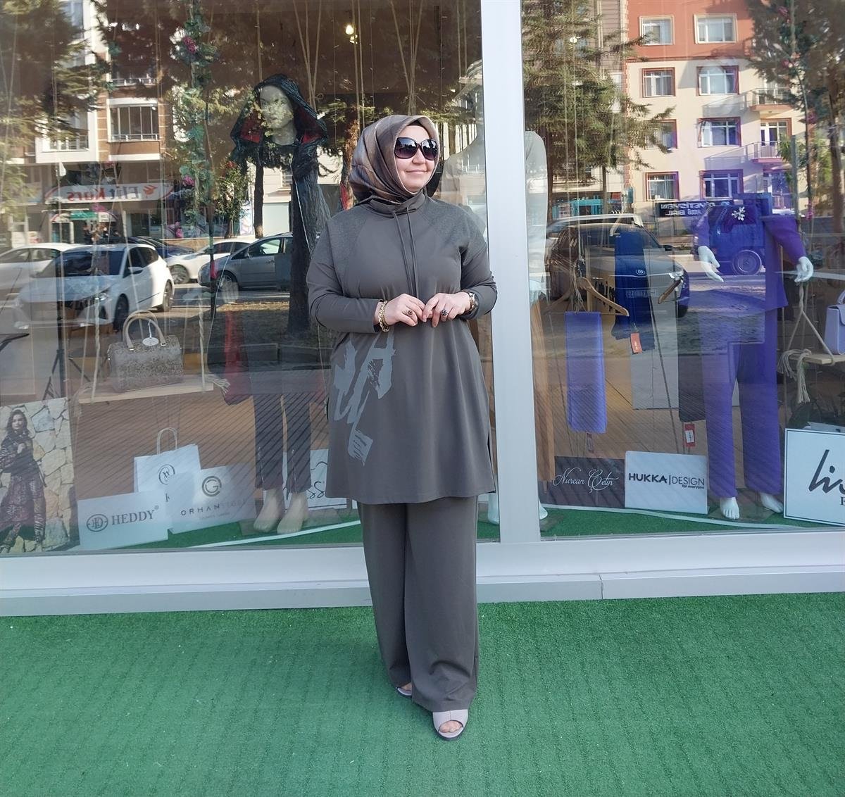 NURCAN ÇETİN FİLE DETAYLI PANTOLONLU TAKIM VİZON 24419