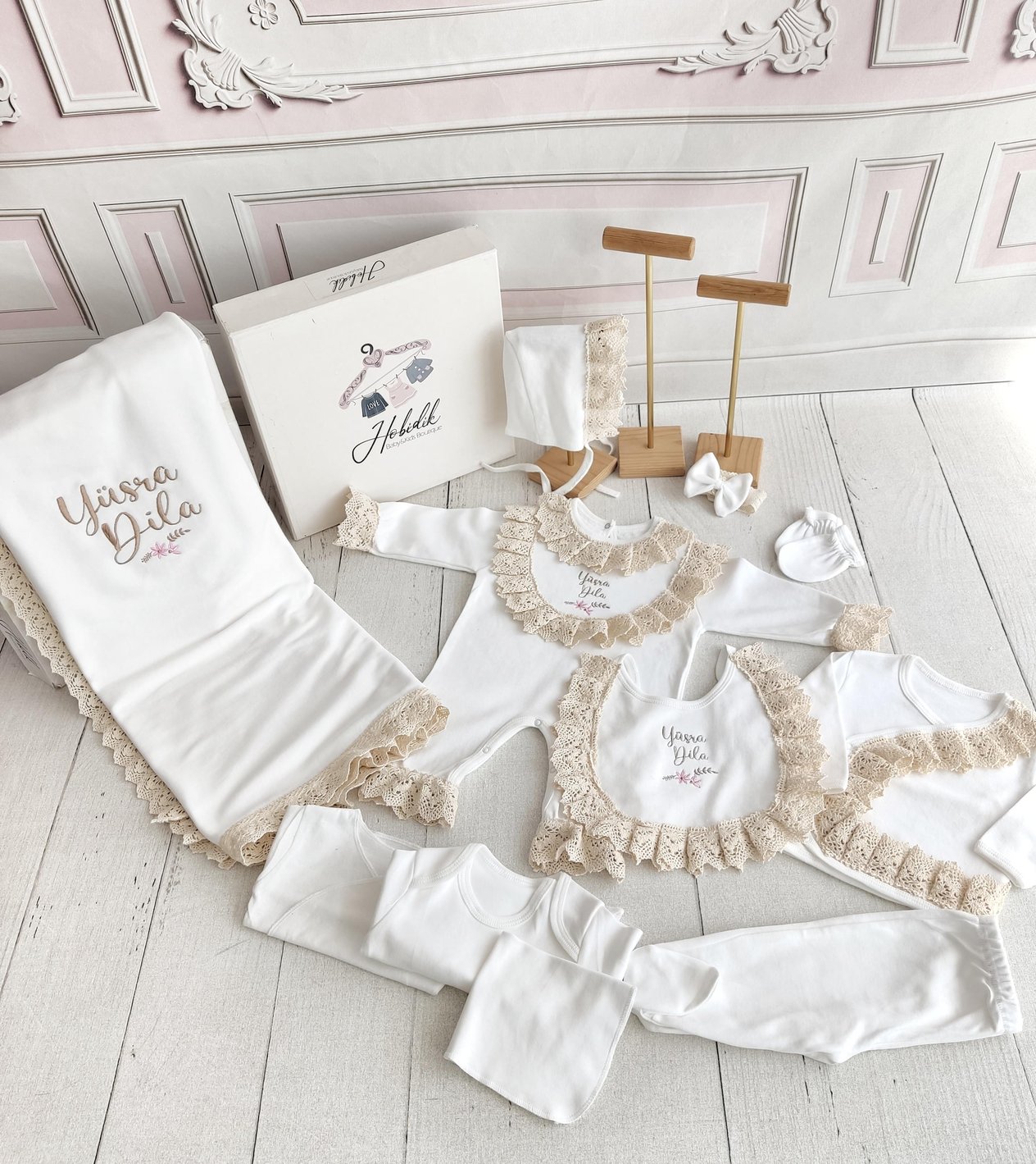 Krem Dantel Kenarlı 10'lu Set 