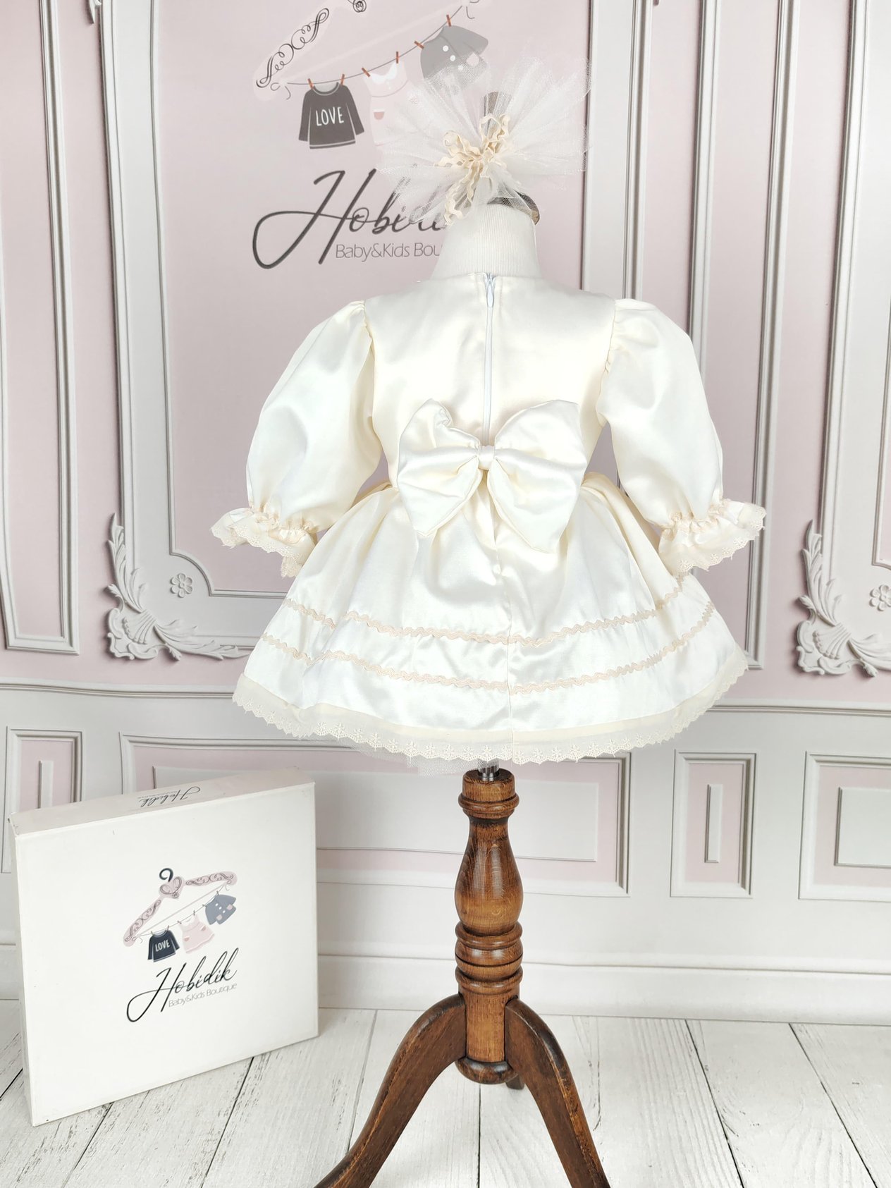 Krem Vintage Kabarık Elbise