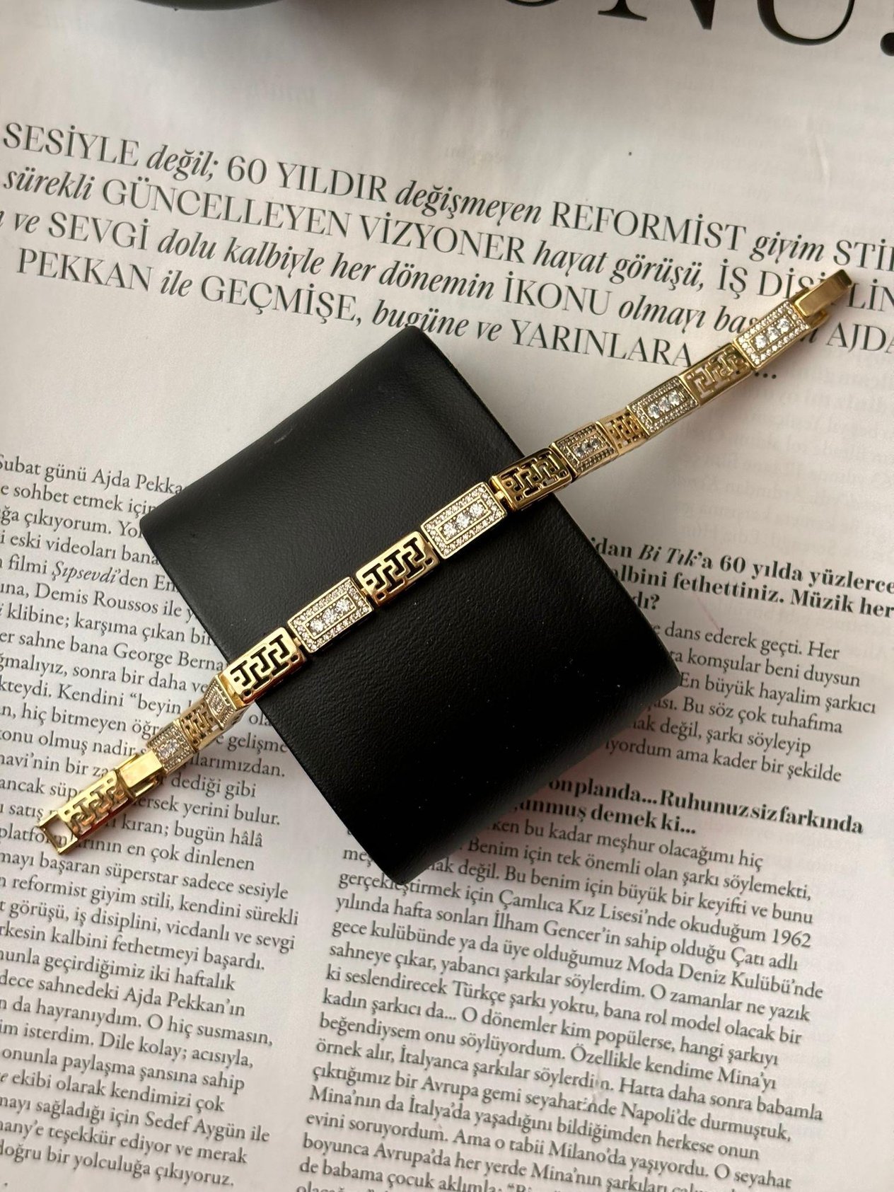 14 K Xuping Bileklik