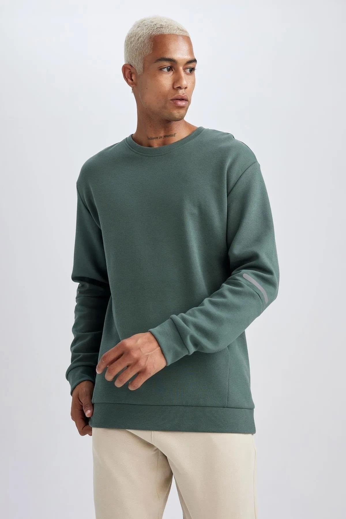 Sweat Shirt