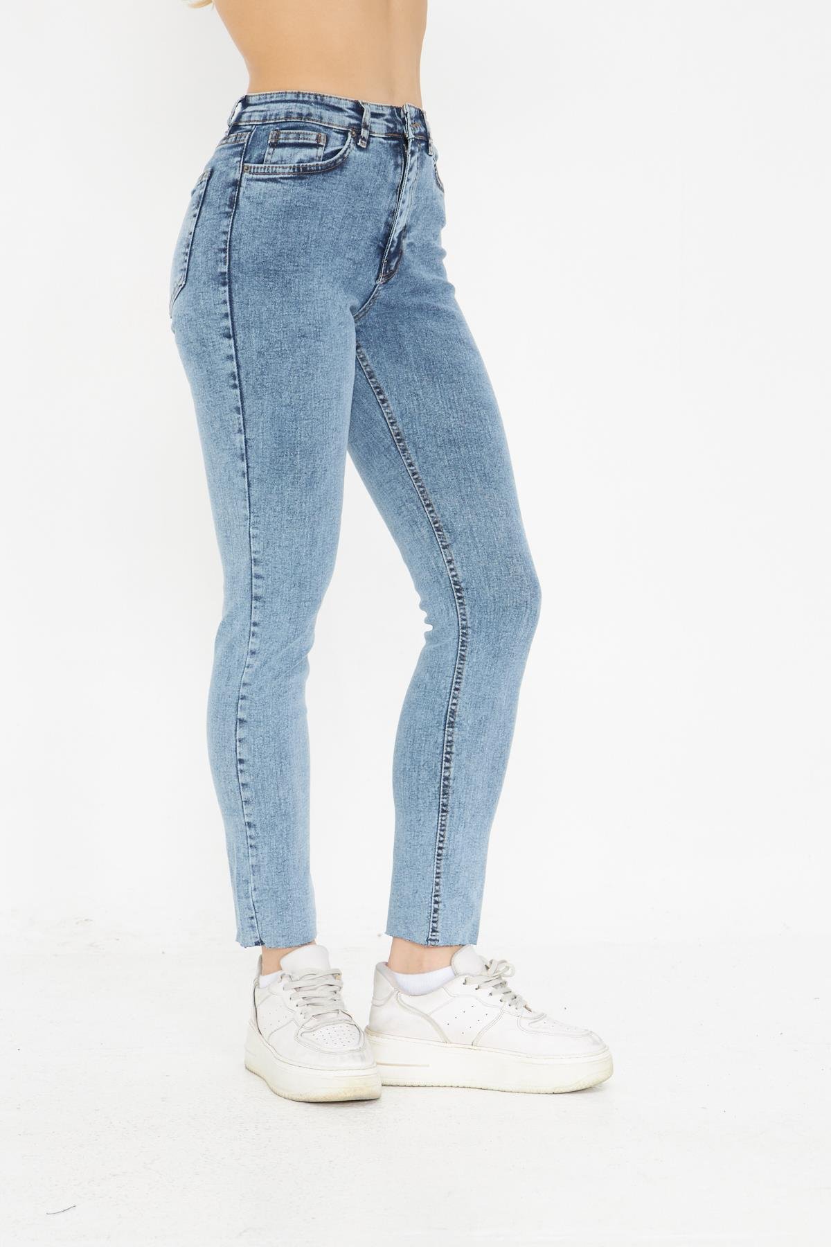 Likralı Paça Kesik Boyfit Kot Pantolon KAR YIKAMA