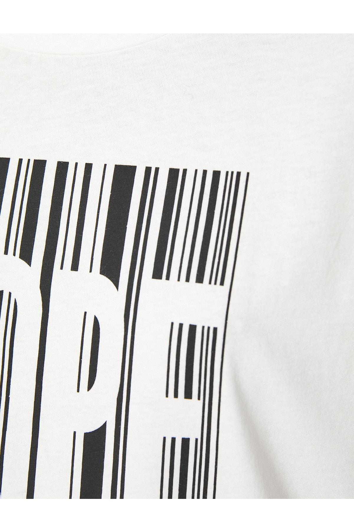 tshirt-kisa-kollu-264115.jpg