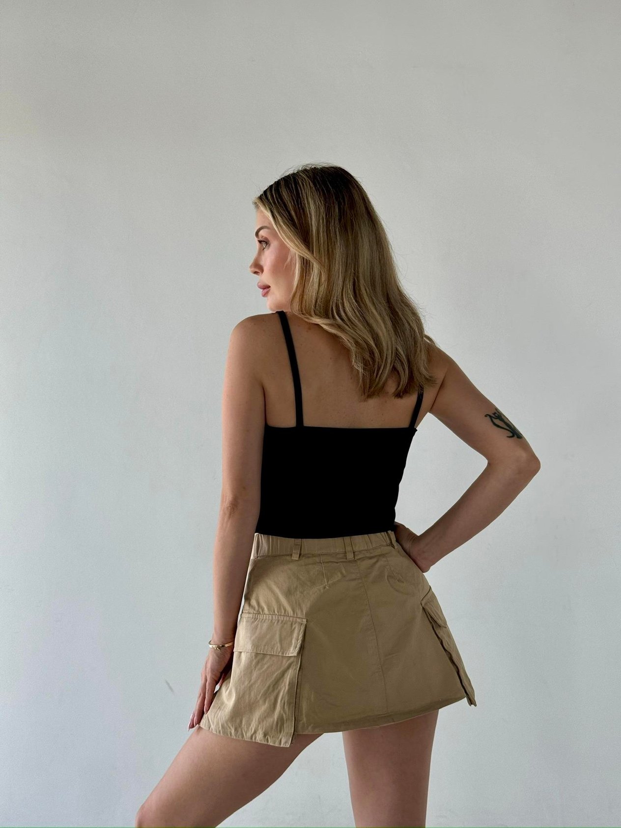 Göğüs Detaylı Crop