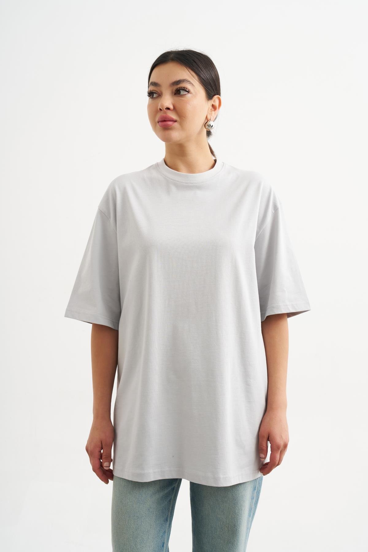 Açık Gri Bisiklet Yaka Oversize Basic Tshirt