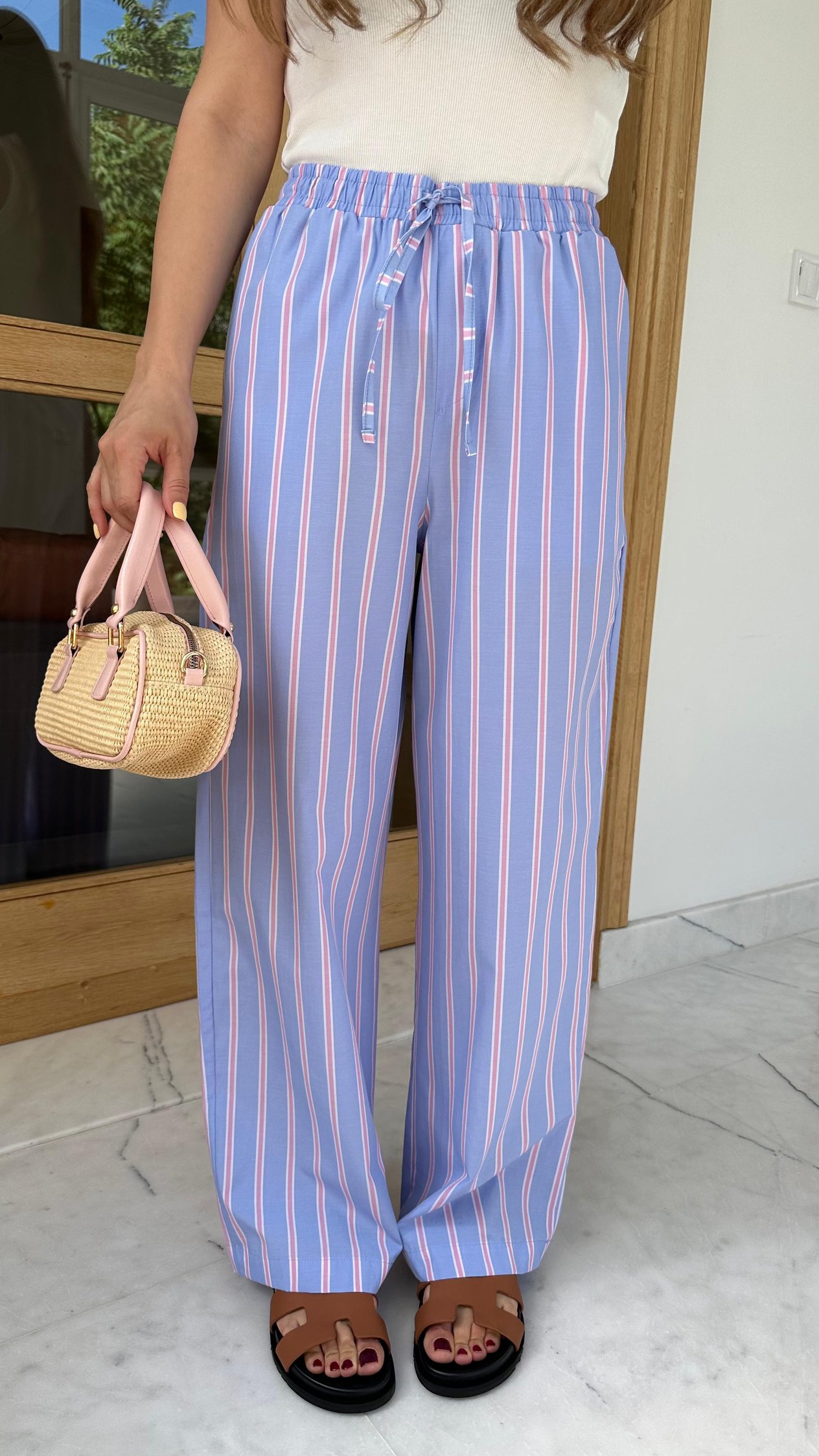 Bebe Mavi Beli Lastikli Çizgili Bol Paça Pantolon