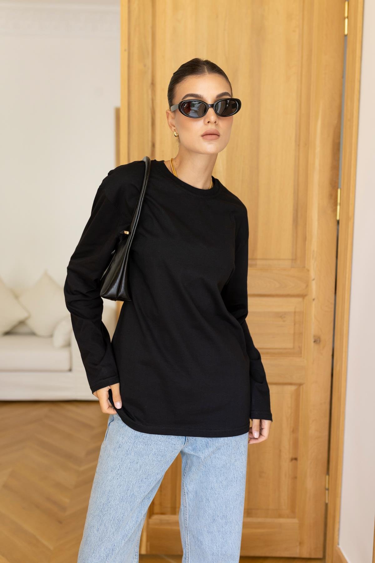 Siyah Basic Bisiklet Yaka Sweatshirt