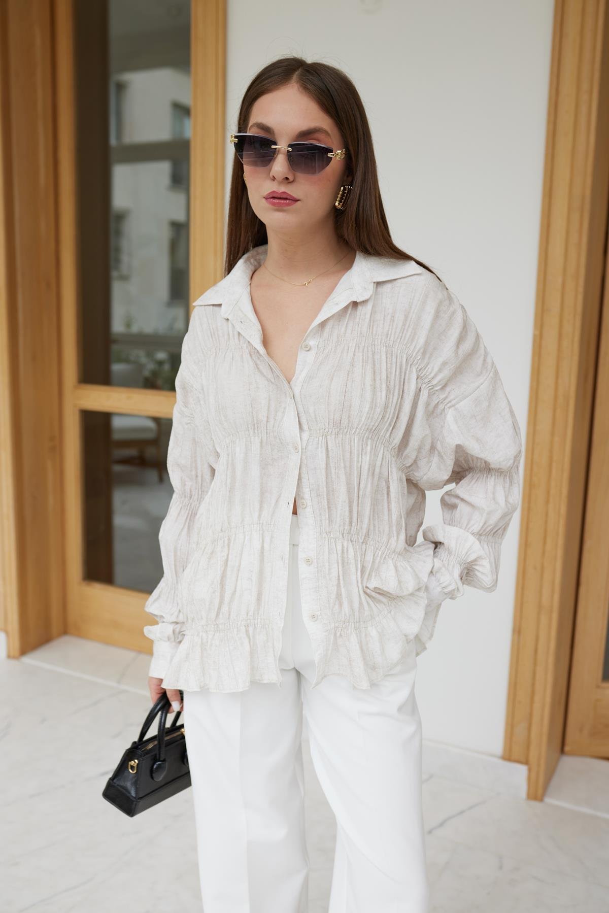 Taş Gipe Detaylı Oversize Gömlek
