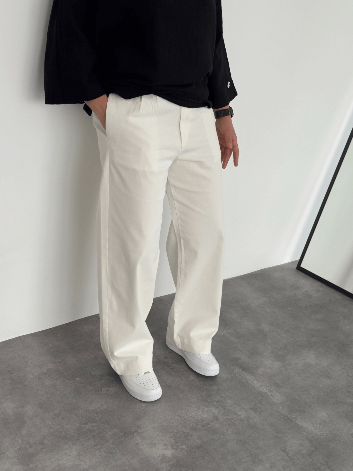 Beyaz Ön Pileli Baggy Gabardin Pantolon