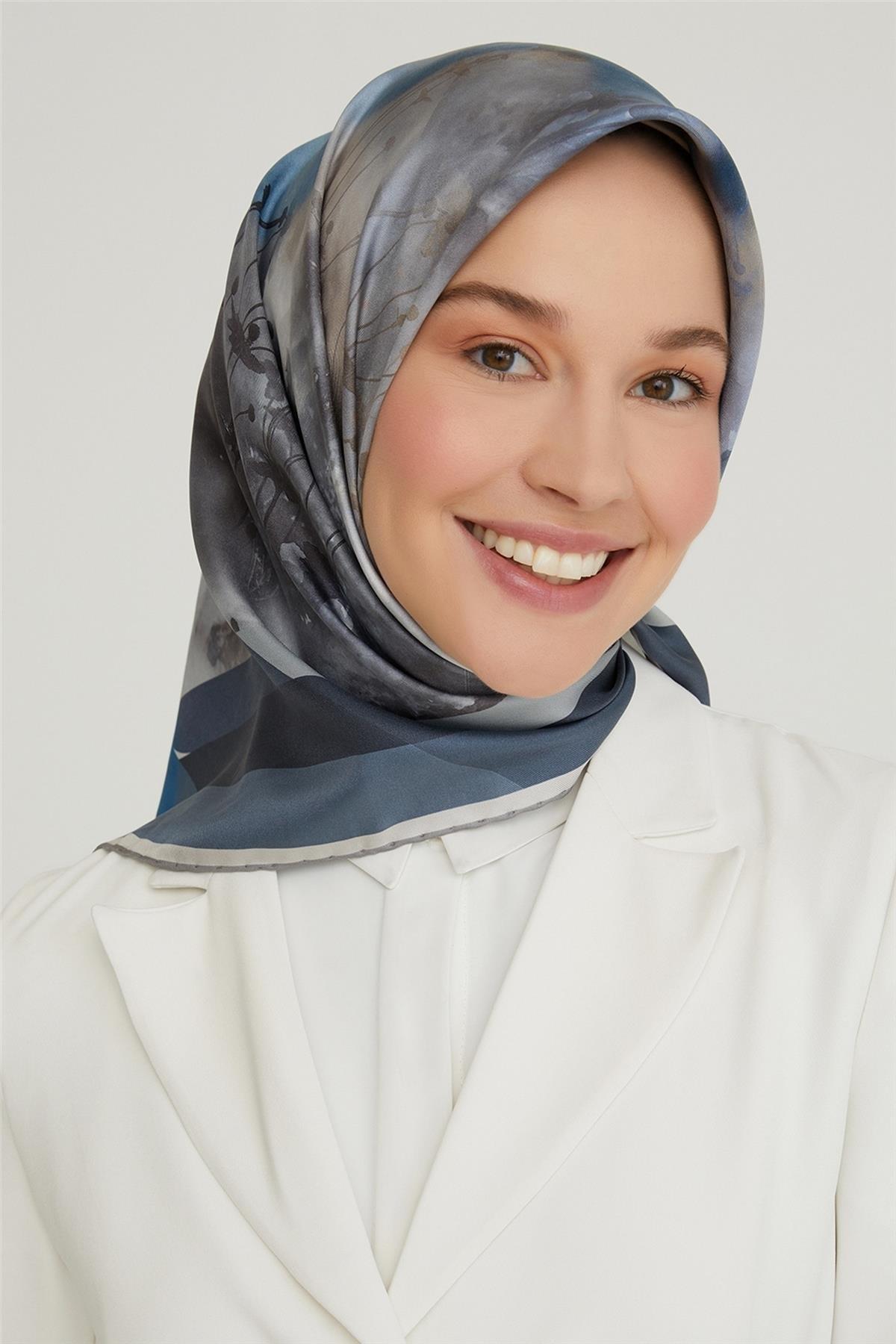 Armine Nostalji Serisi Twill İpek Eşarp 8354-32NT