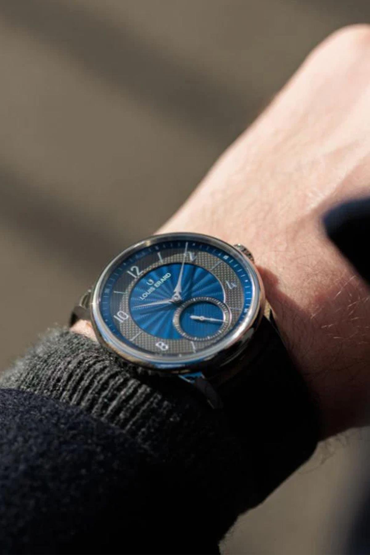 Petite Seconde Guilloché Anthracite Blue