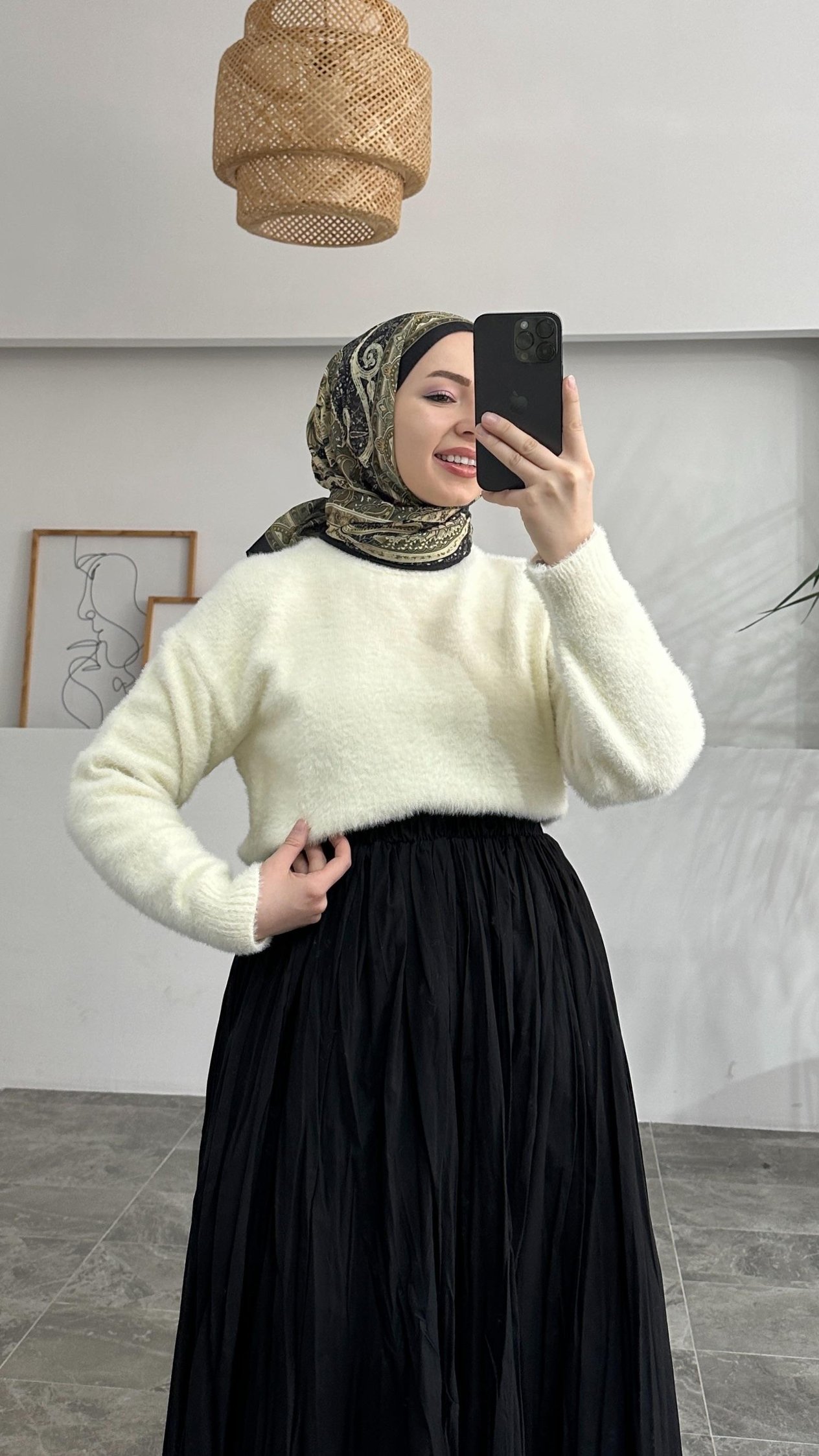 Maxi Yumuşak Krem Peluş Kazak