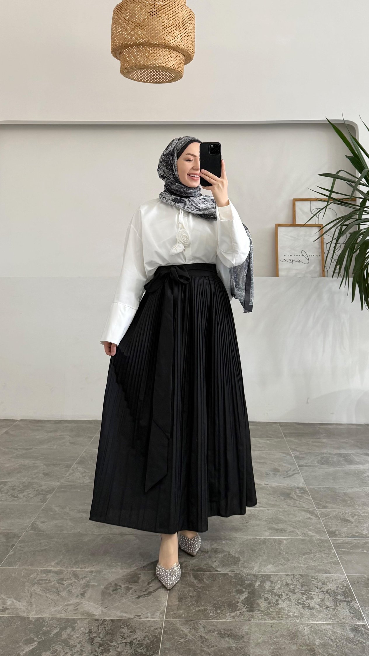 Neyer Kırık Piliseli Poplin Siyah Etek 