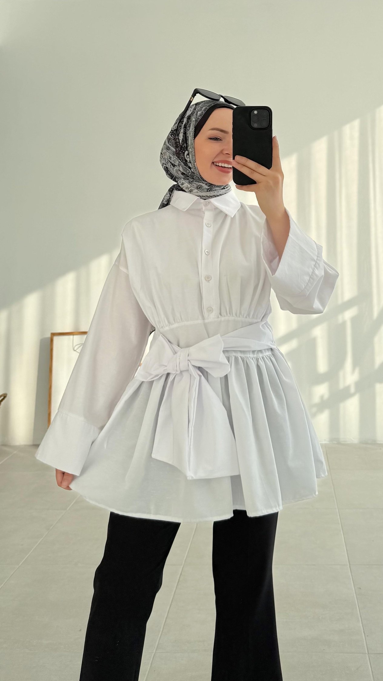 Tenel Kuşaklı Beyaz Tunik