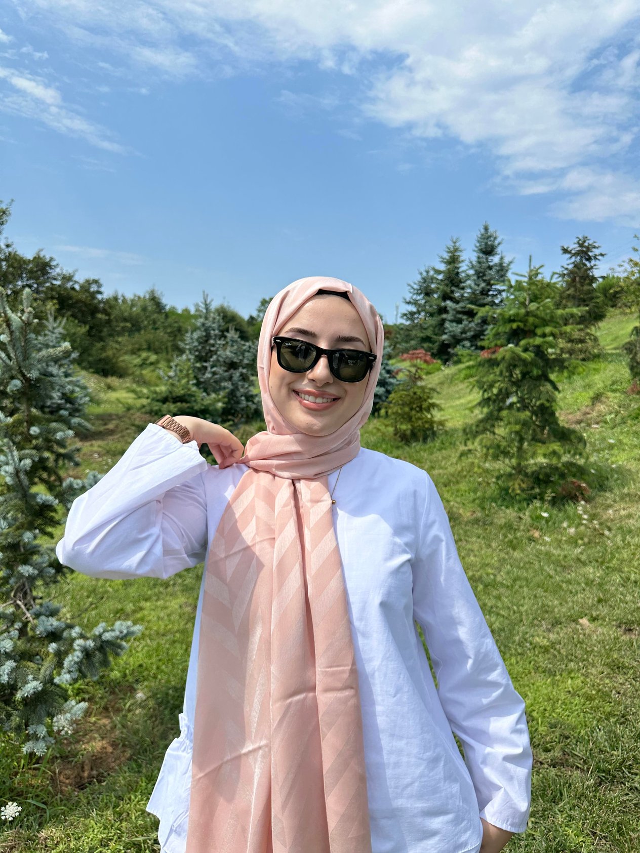 KİRAZ ÇİÇEĞİ BALIKSIRTI DESEN JAKAR ŞAL