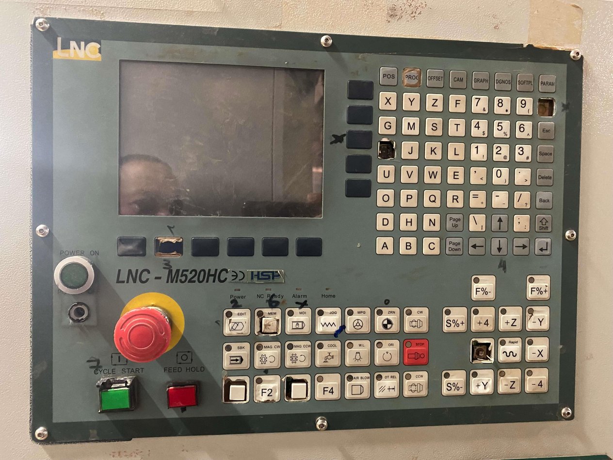 AES Raptor 2128 Yüklemeli Boşaltmalı Düz Tabla Cnc (2011)