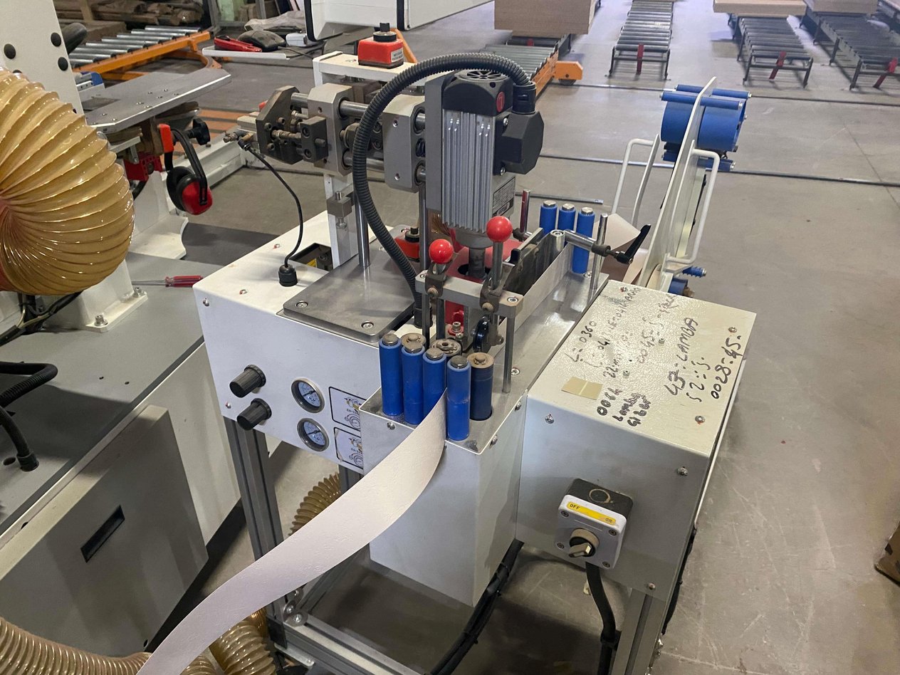 Nanxing NB 875 E Soft-forming Kenar Bantlama Makinesi (2023)