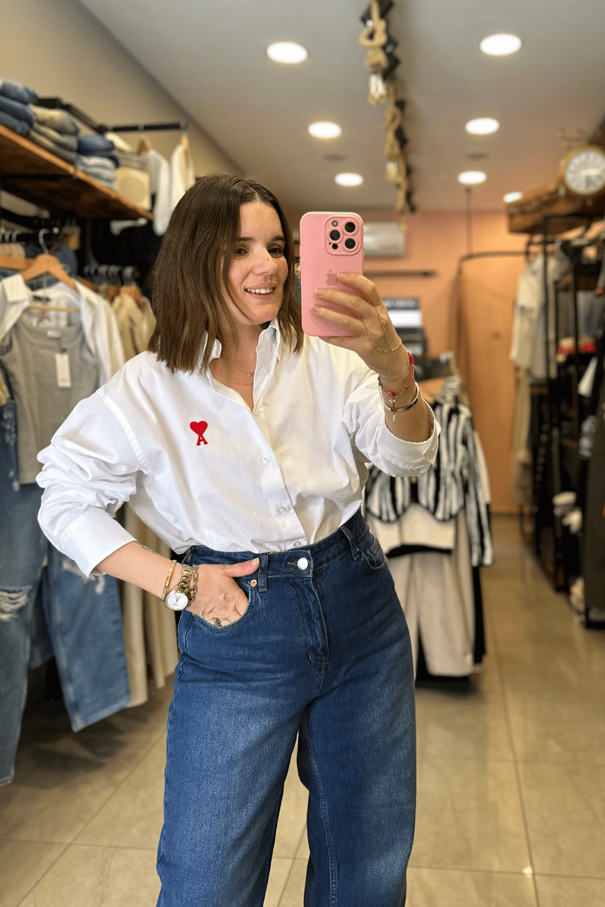Kalp Detay Oversize Beyaz Gömlek