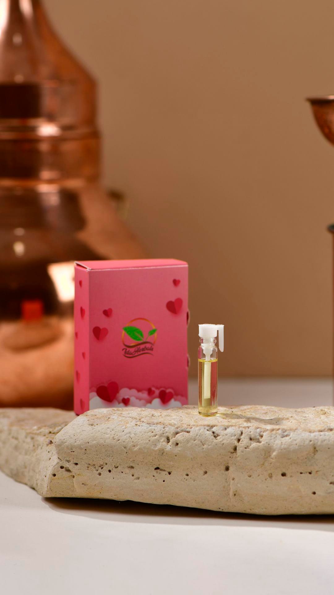 Isparta Gülü Yağı (Rosa X Damascena Mill.)