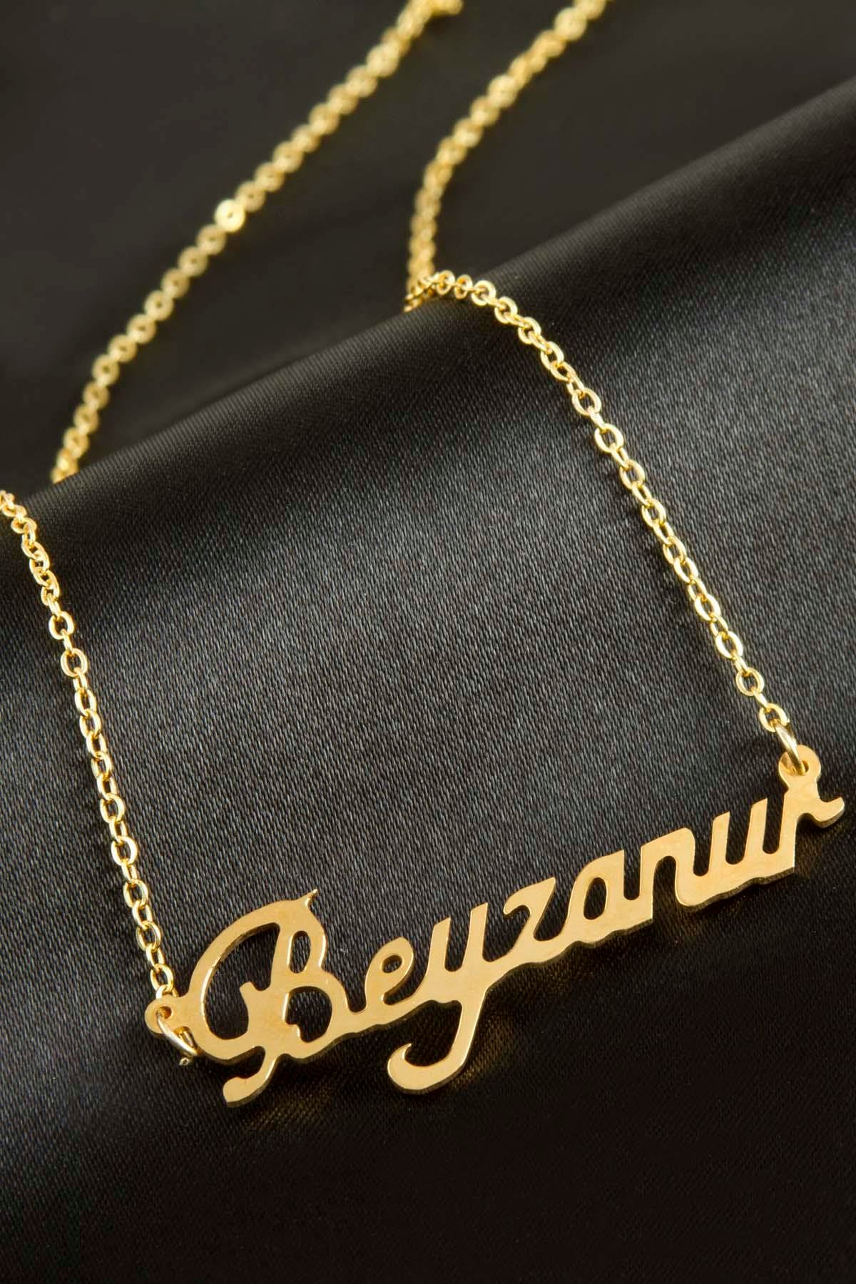 Beyzanur İsimli Kolye (Kişiye Özel)