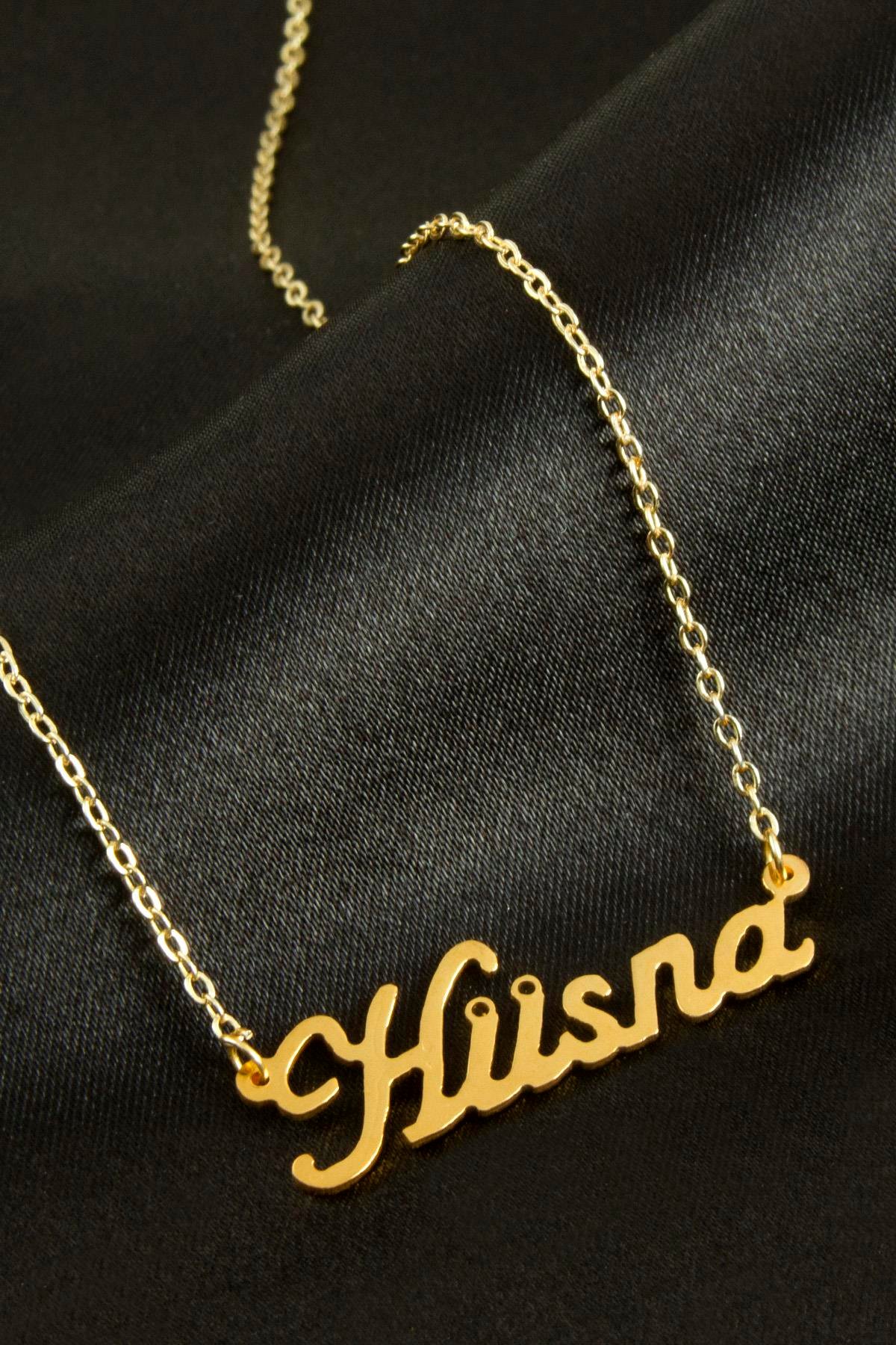 Hüsna İsimli Kolye (Kişiye Özel)