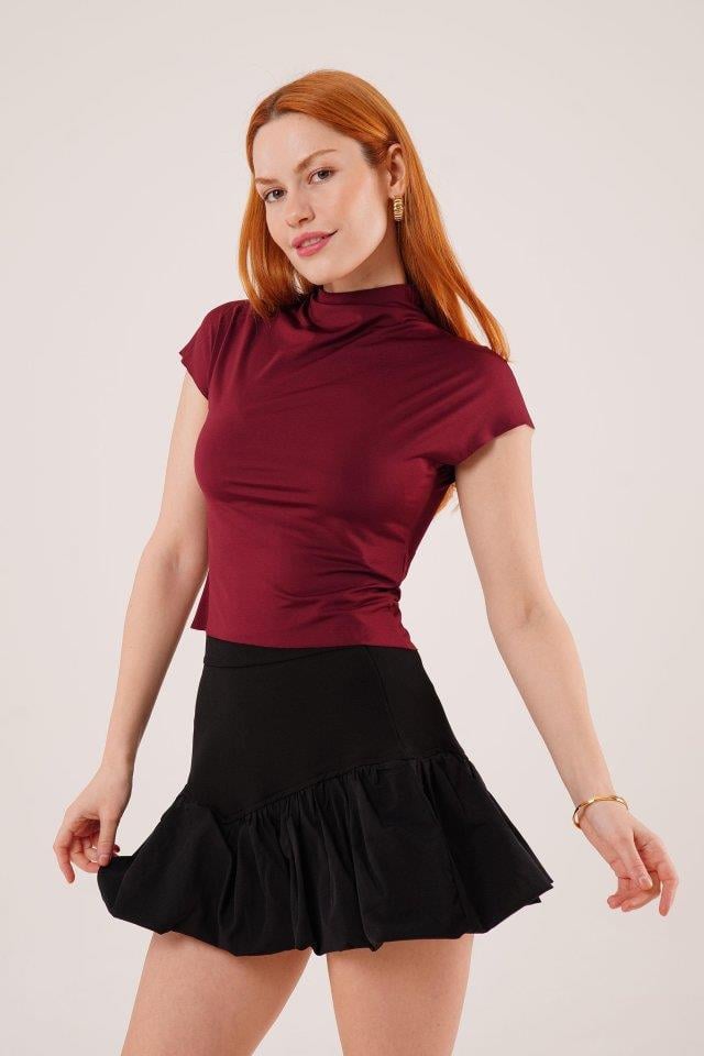 Boğazlı Parlak Kumaş Bordo Crop