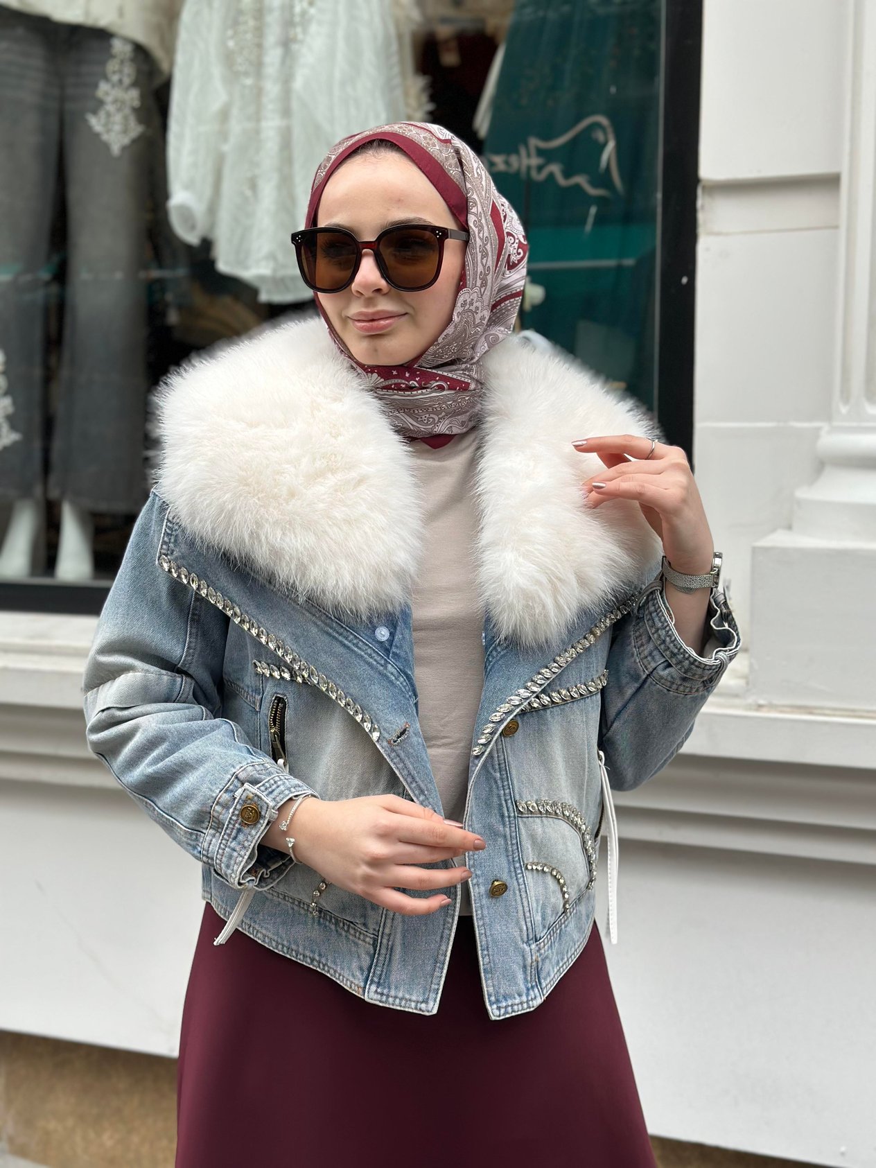 Beyaz Kürklü İthal Kot Ceket