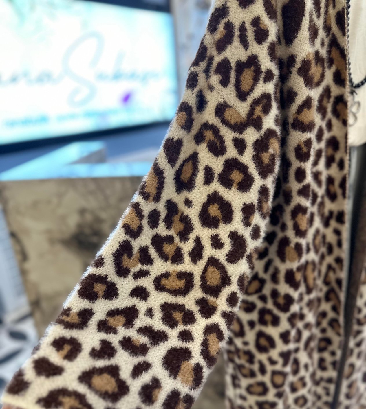 Leopar Desenli Uzun Hırka