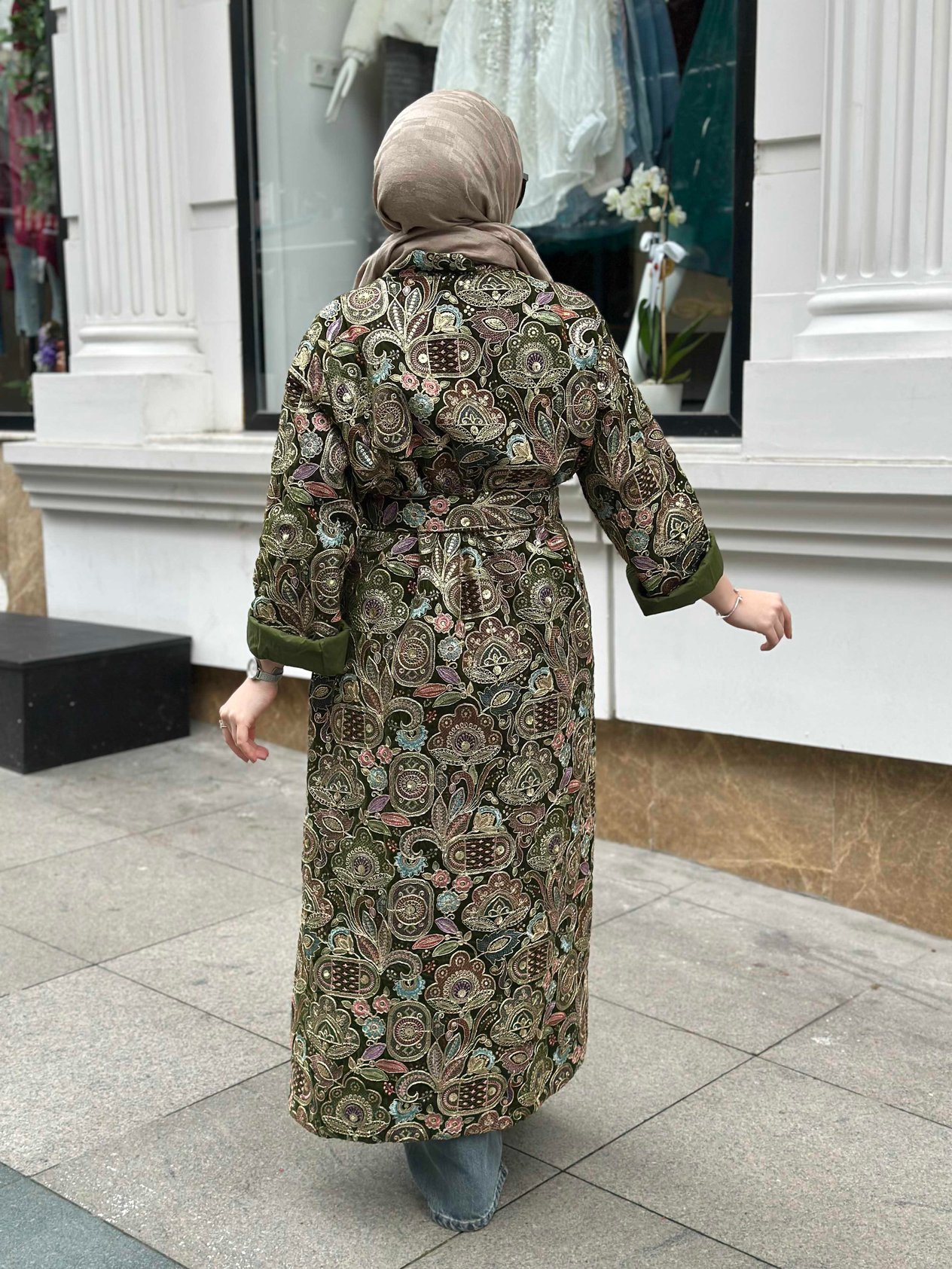 Nakış Detaylı İthal Kaftan Yeşil