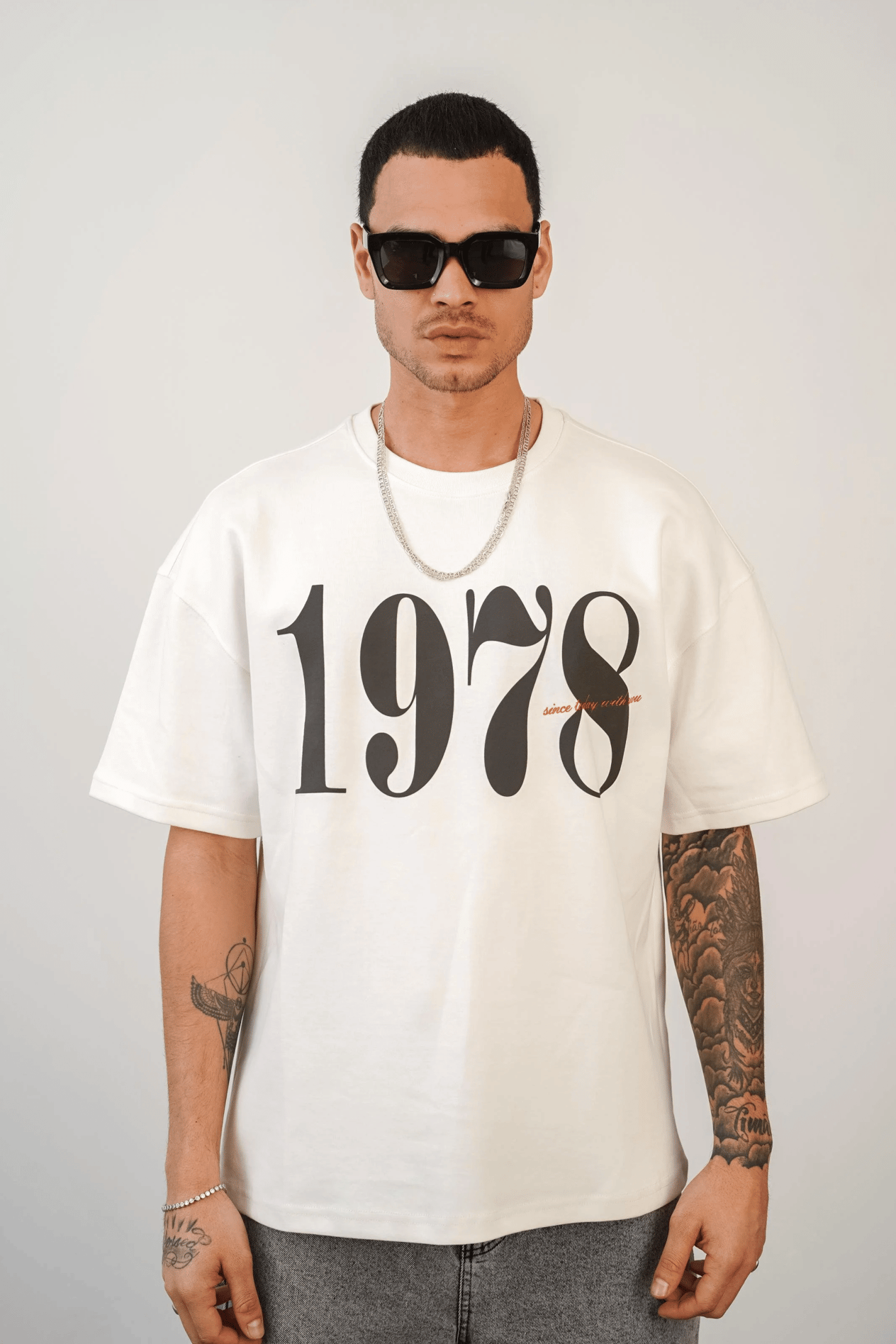 Bisiklet Yaka 1978 Yazılı Baskılı Unisex Oversize Tişört Ekru
