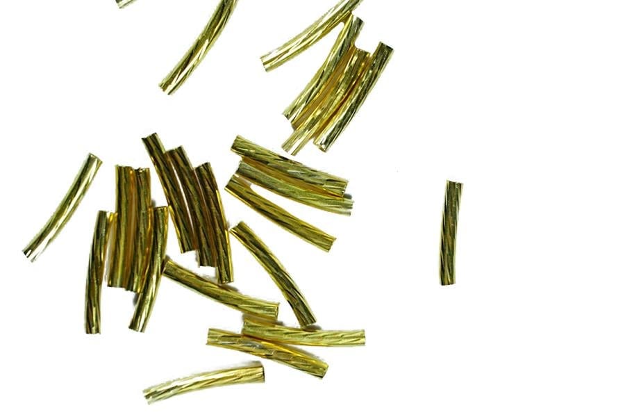 Burgu Desenli Sarı Metal Boru Aparat