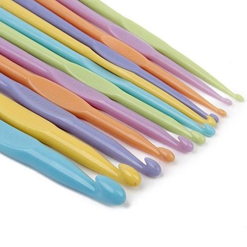 Yabalı Plastik Tığ Seti 12 Li YBL-331