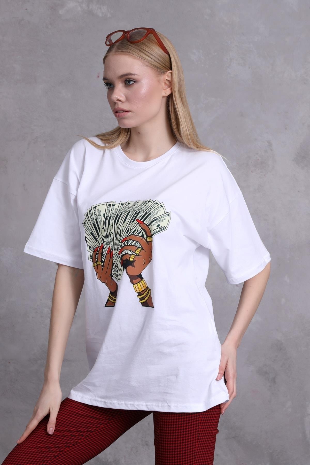 Kadın Dollar In My Hand Baskılı Oversize T-shirt