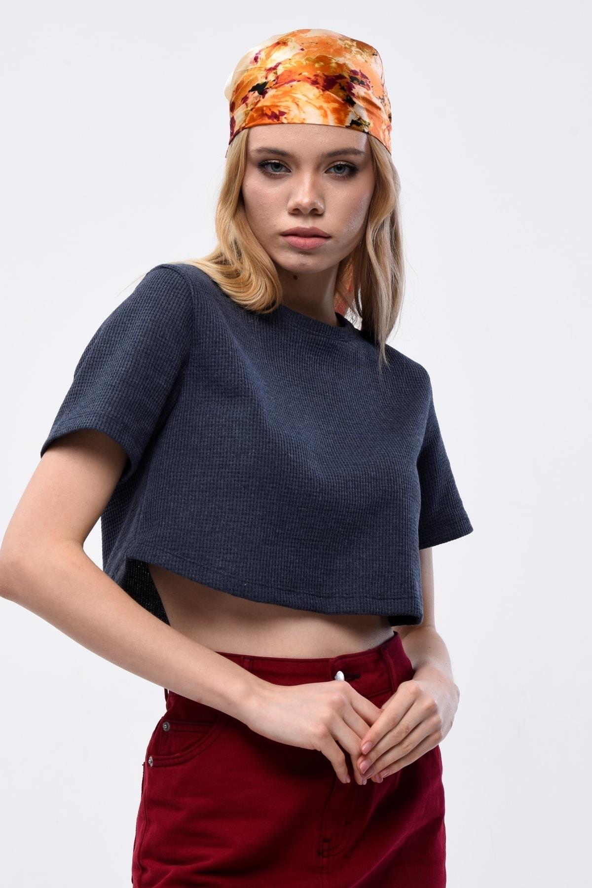 Kadın Waffle Dokulu Bisiklet Yaka Oversize Crop T-shirt
