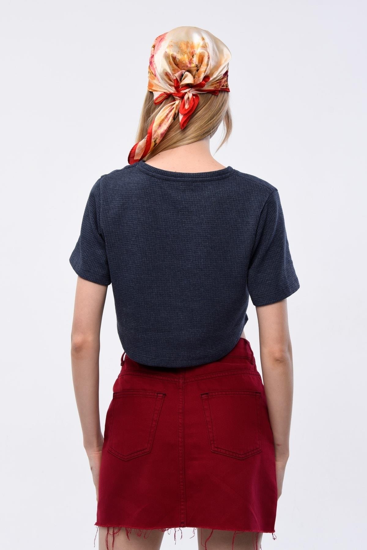 Kadın Waffle Dokulu Bisiklet Yaka Oversize Crop T-shirt