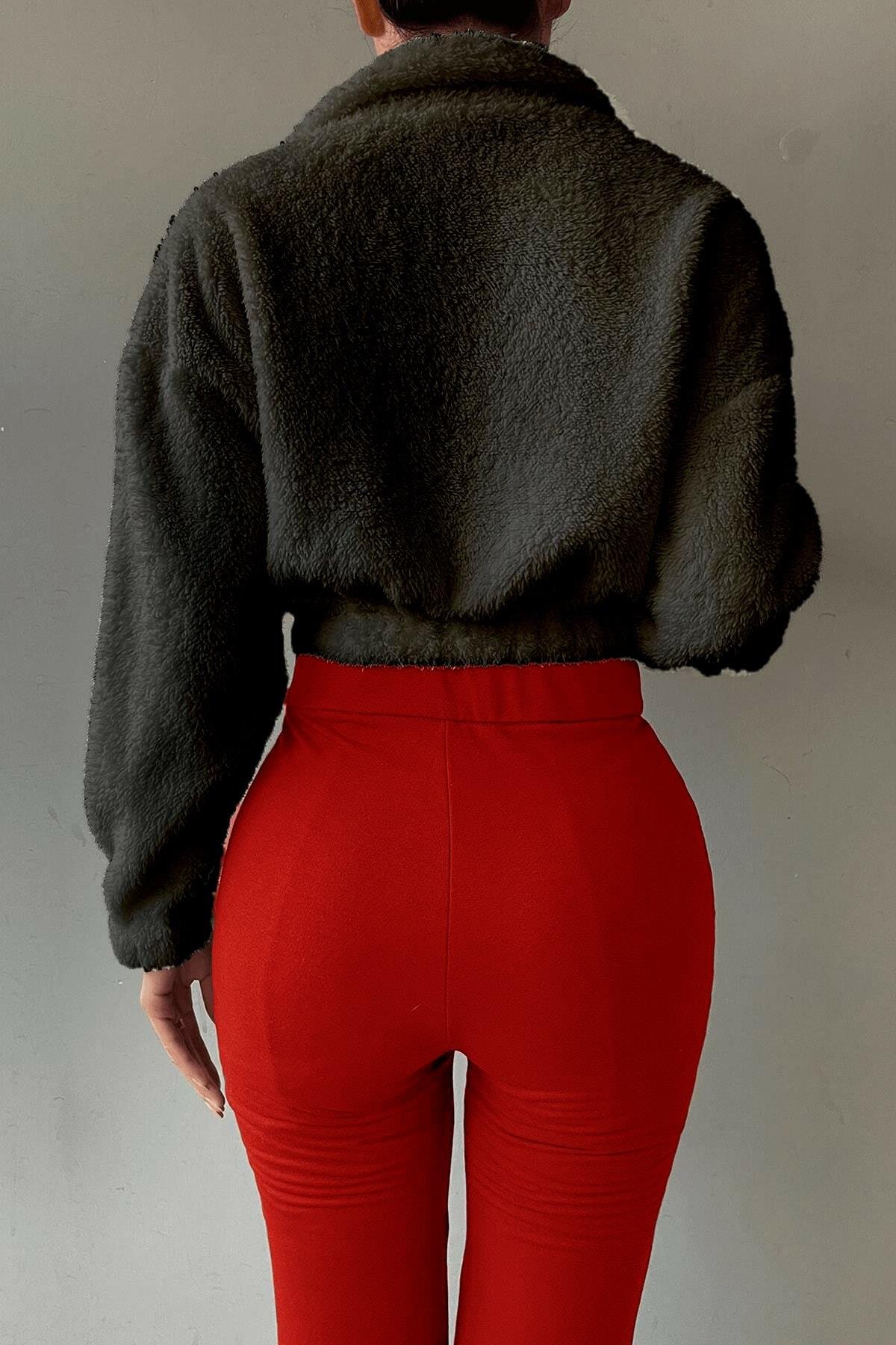 Kadın Yarım Fermuar Gri Balıkçı Peluş Düşük Omuz Kısa Oversize Crop Sweatshirt